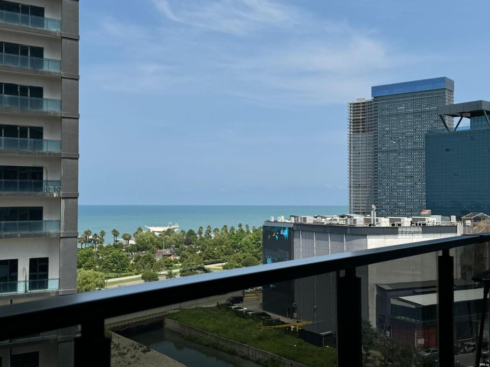 Nova Concierge Aparthotel Батуми Экстерьер фото