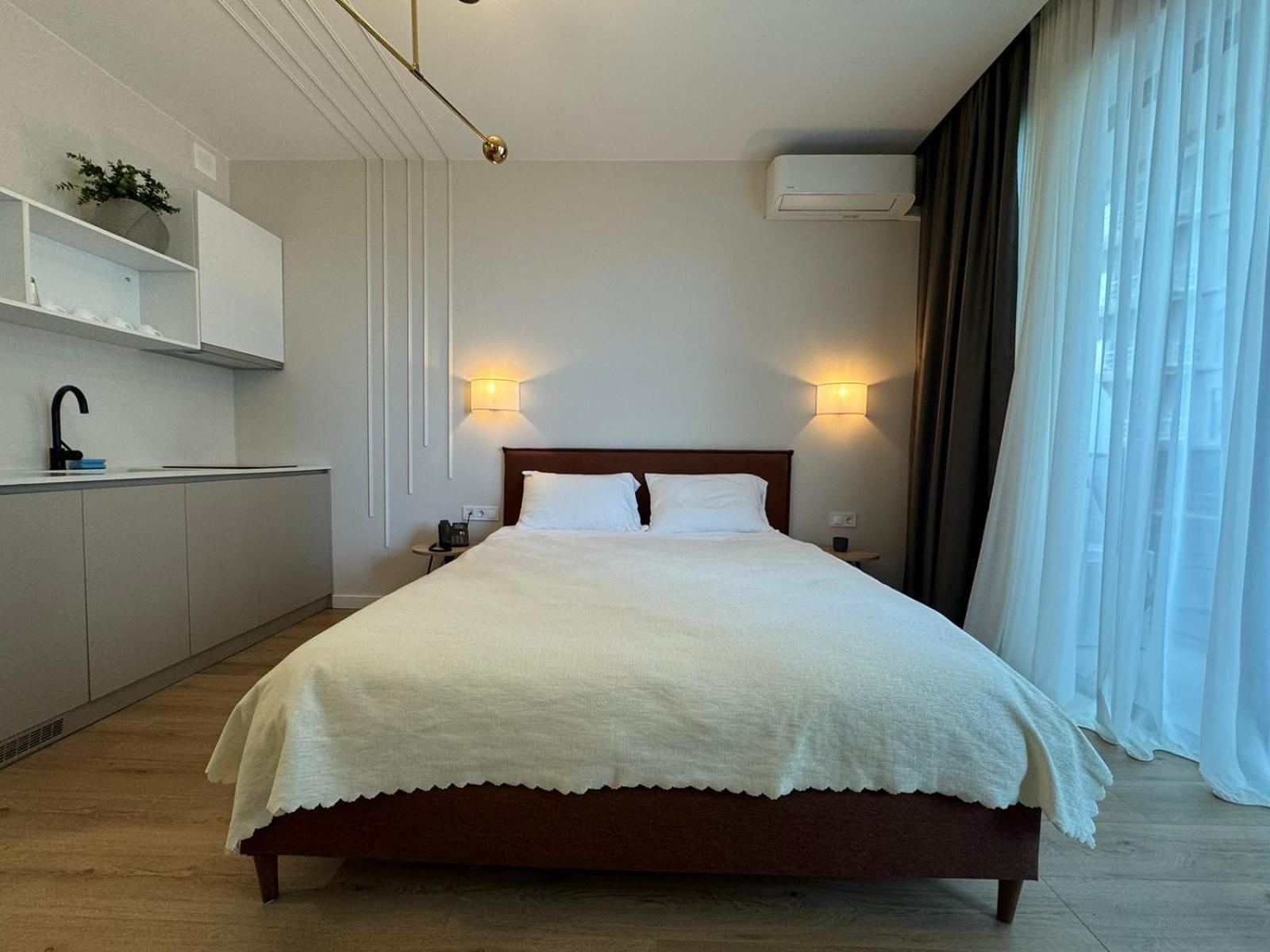 Nova Concierge Aparthotel Батуми Экстерьер фото
