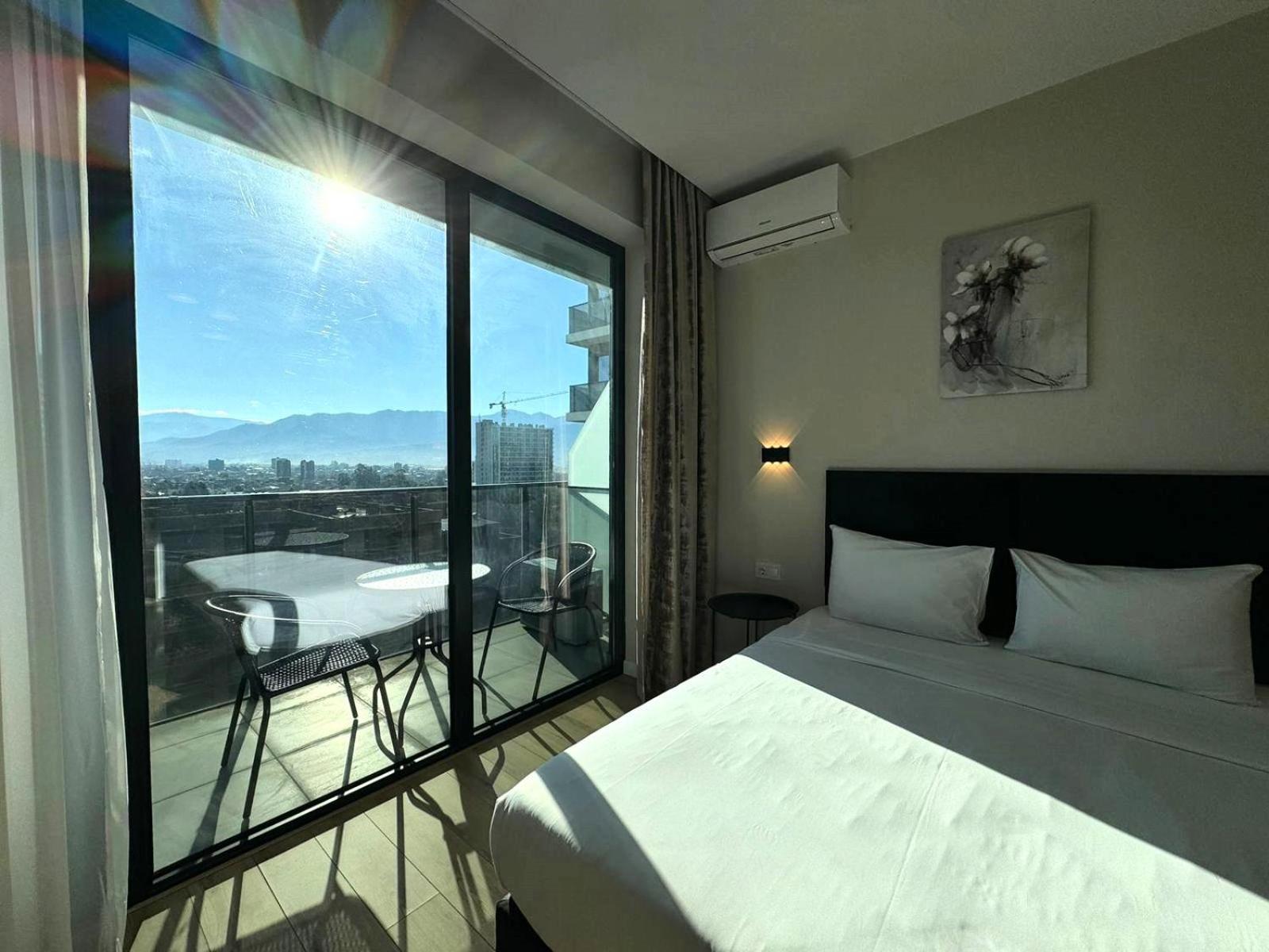 Nova Concierge Aparthotel Батуми Экстерьер фото